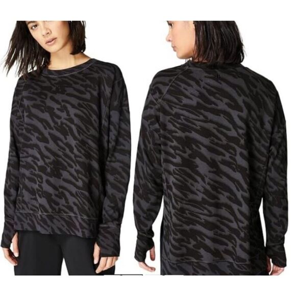 Sweaty Betty After Class Sweatshirt Animal Print  Thumbholes Women’s XS Oversize - Picture 1 of 9